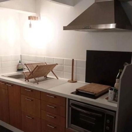 Joli Duplex En Centre Ville De 40M2 Climatise Istres Exterior foto